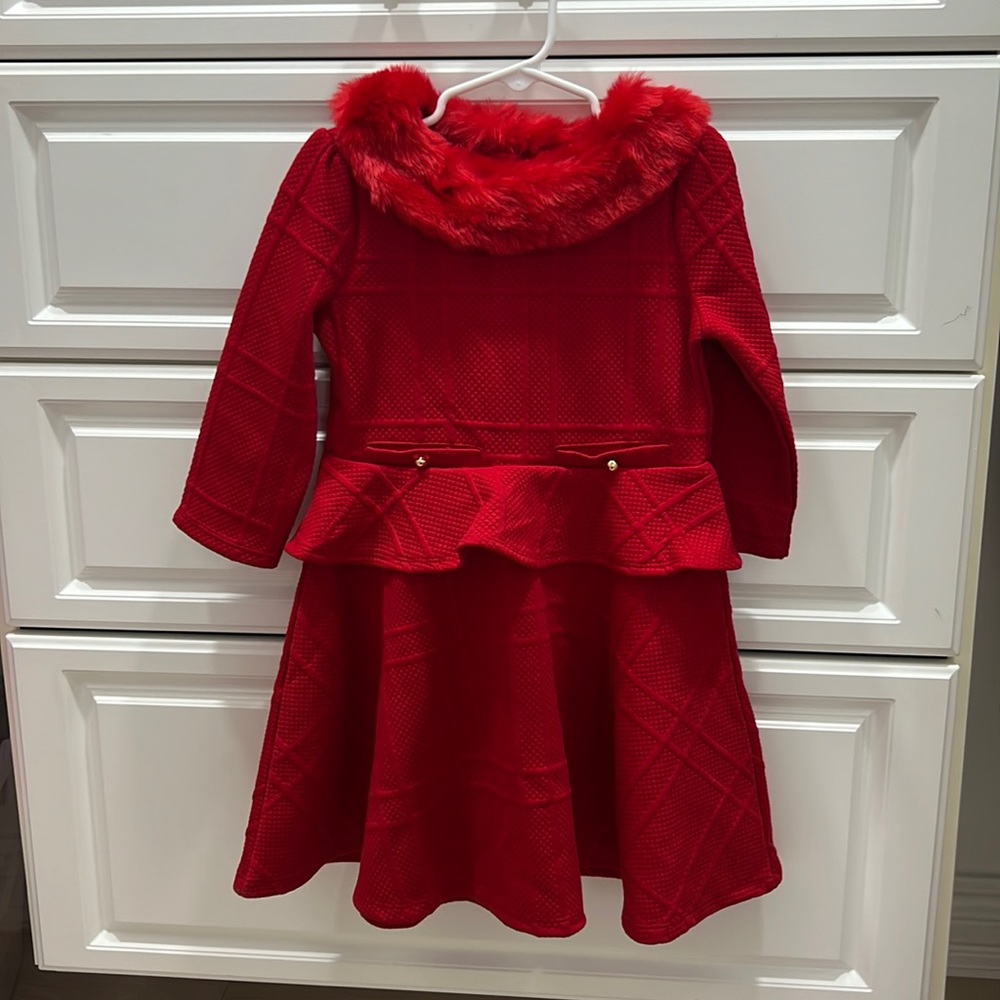 3/4 sleeves, Fur trim dress